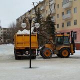 chistka-snega-ehkskavator-pogruzchik-v-Klin-Moskovskaya-oblast